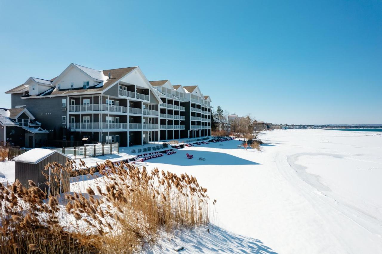Cherry Tree Inn & Suites Traverse City Eksteriør billede