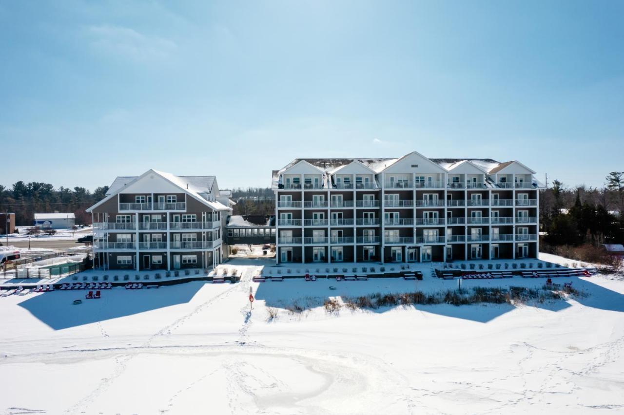 Cherry Tree Inn & Suites Traverse City Eksteriør billede