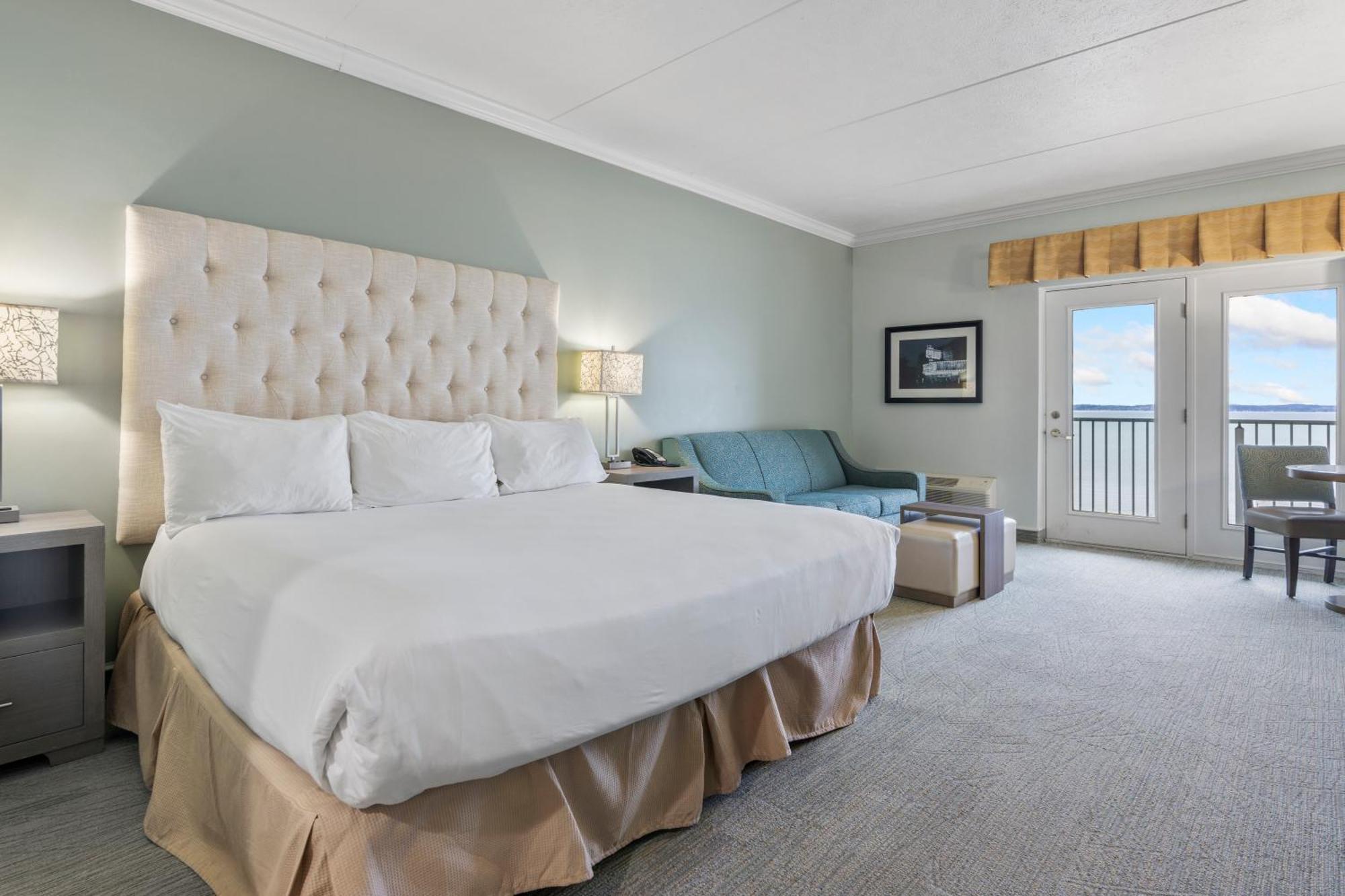 Cherry Tree Inn & Suites Traverse City Eksteriør billede