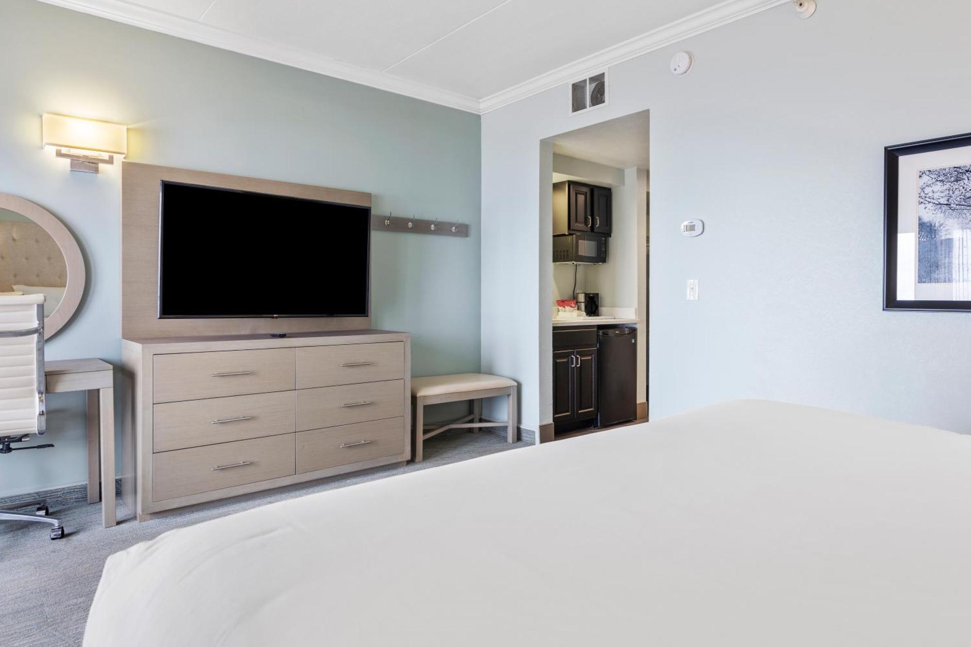 Cherry Tree Inn & Suites Traverse City Eksteriør billede